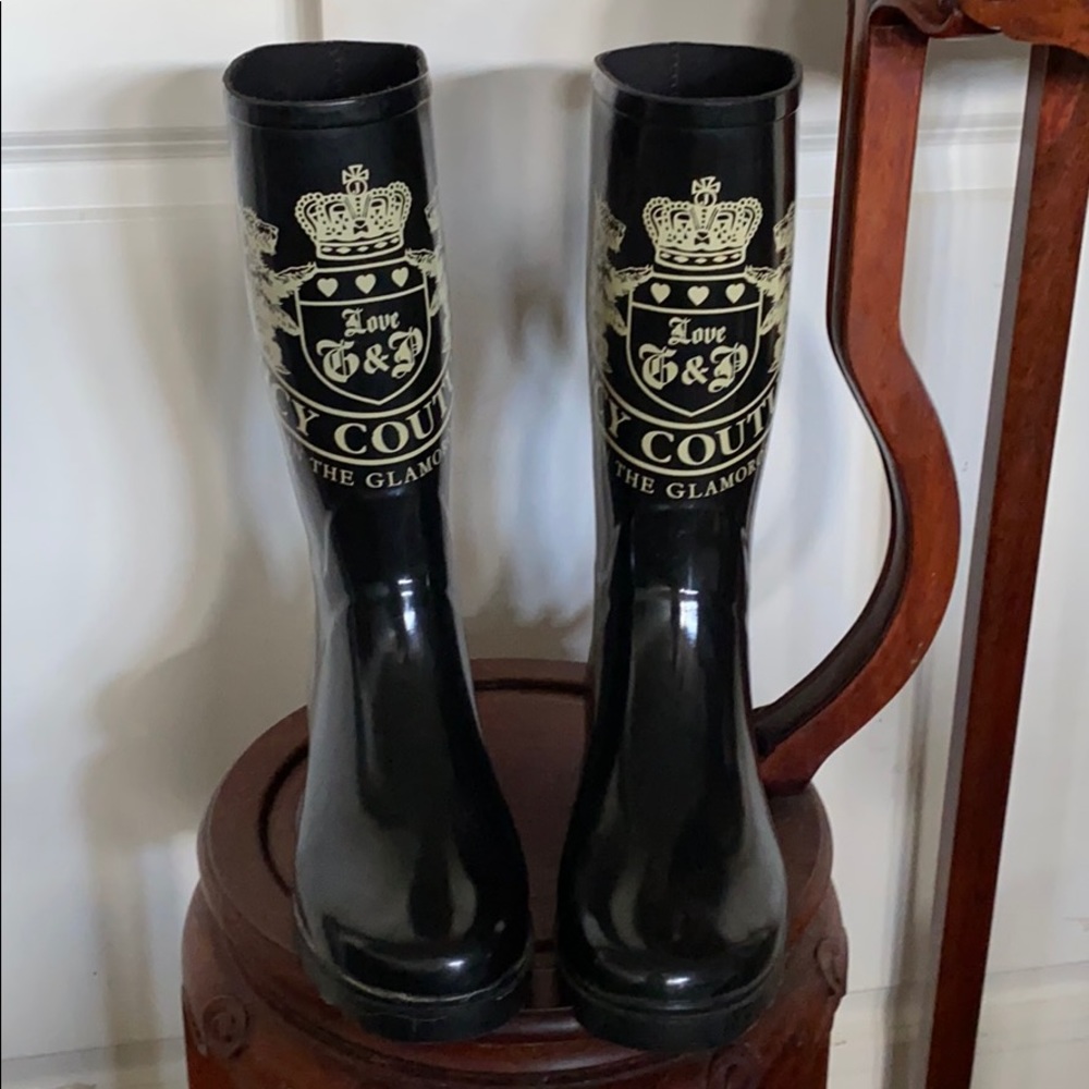 Juicy couture rain boots